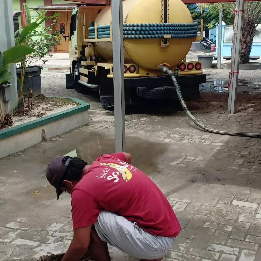 sedot-wc-pipa-mampet-pekanbaru-5